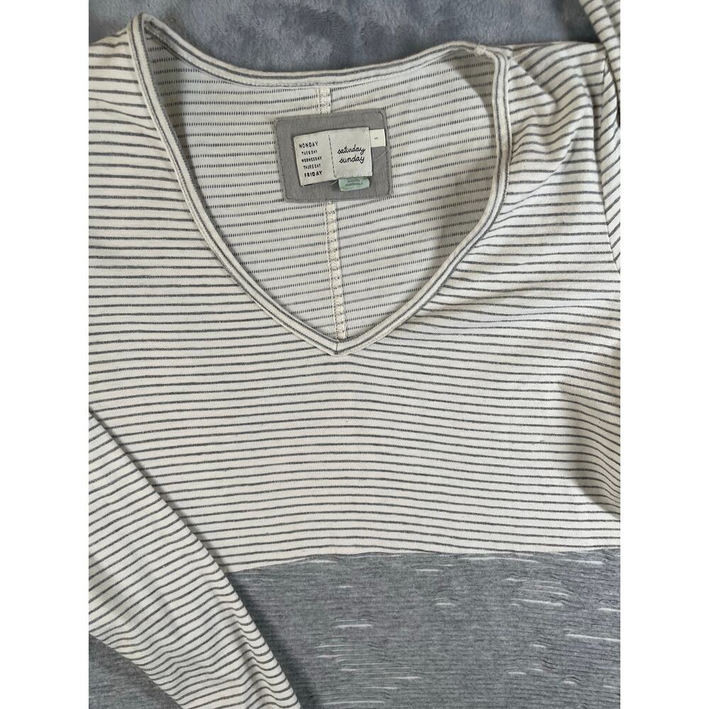 Anthropologie Devi Stripe Ribbed Tunic Top Gray White S Minimalist Cozy Casual - Picture 5 of 8